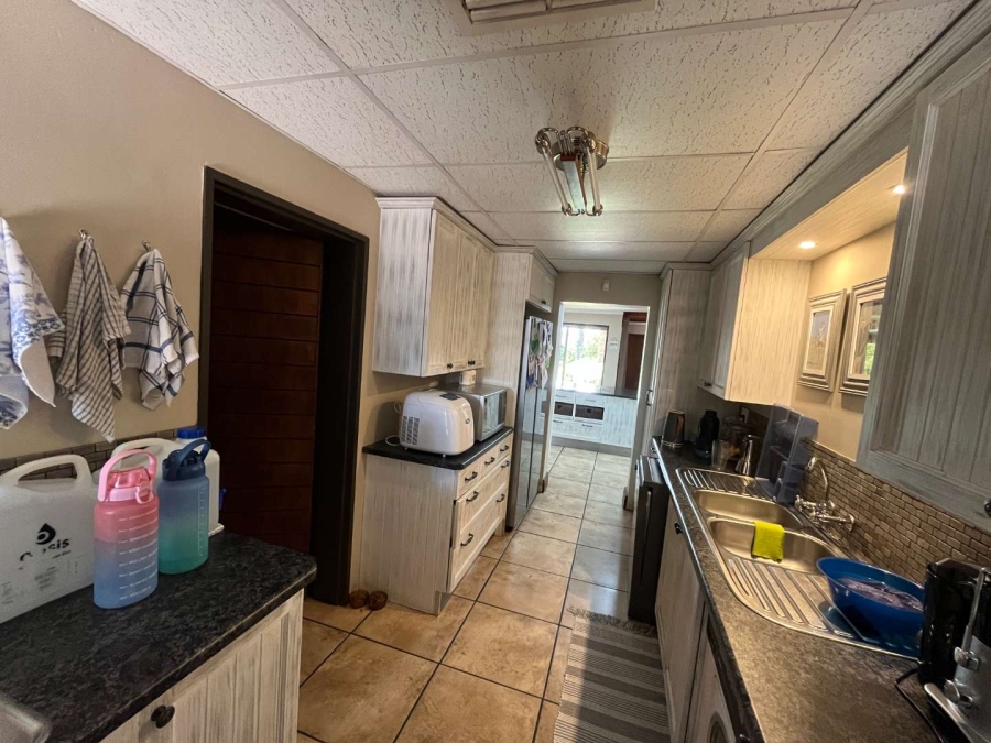 3 Bedroom Property for Sale in Middelpos Northern Cape